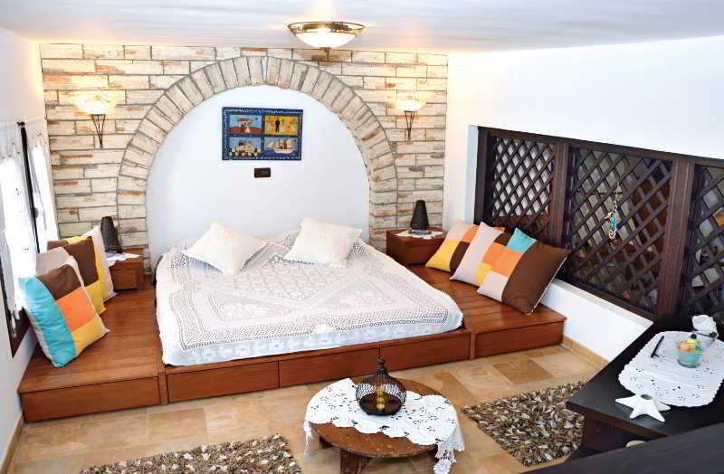 Haraki Villas * Charaki
