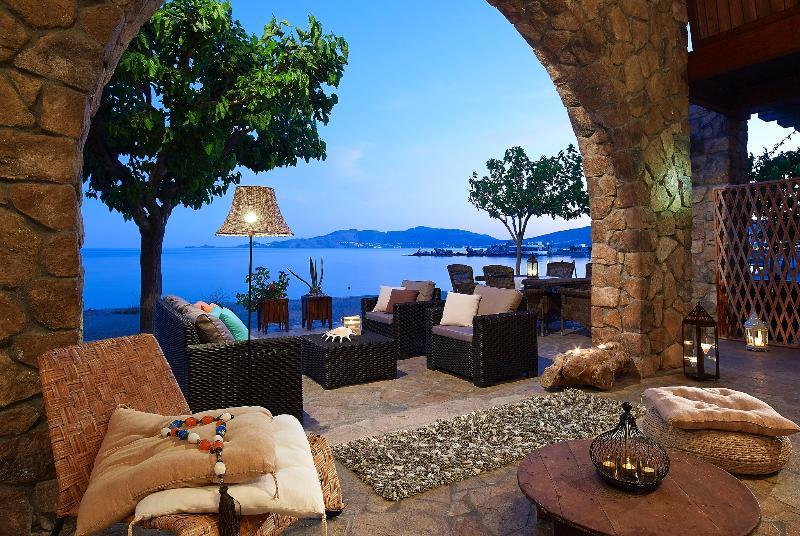 Haraki Villas