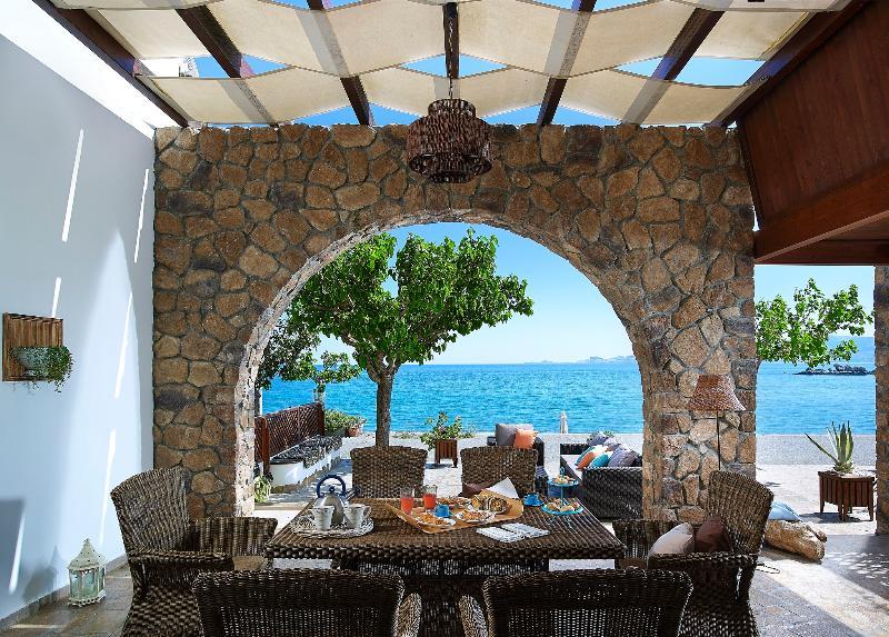 Haraki Villas Villa *