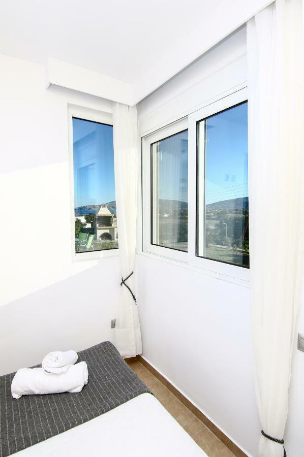 Haraki Villas * Charaki
